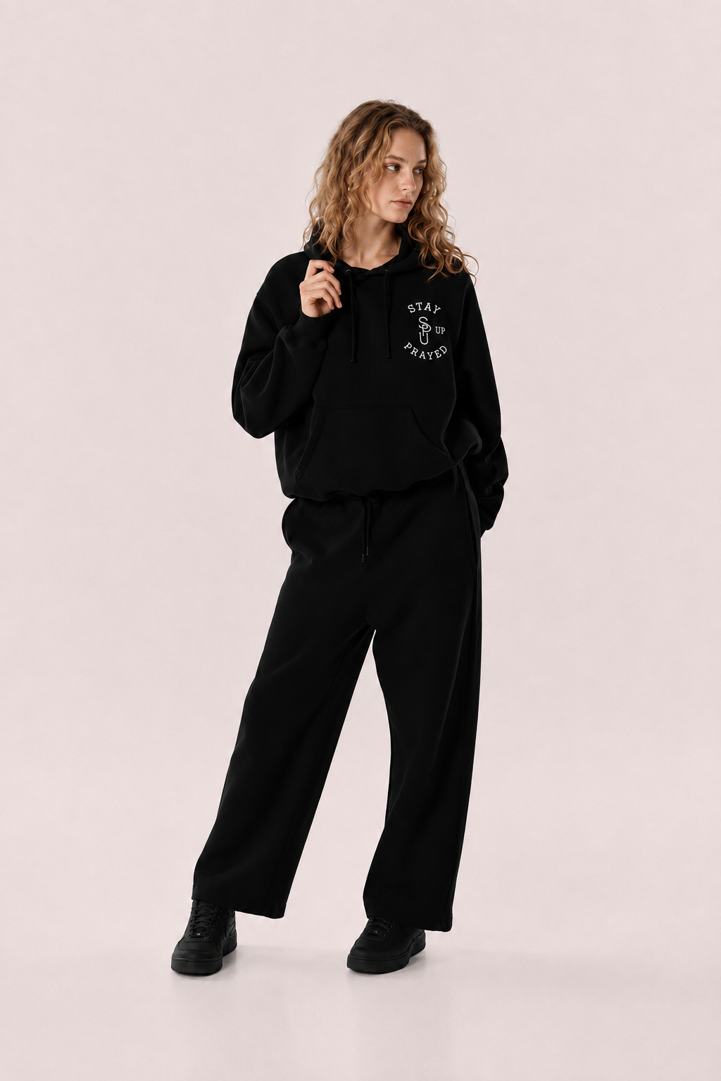 PRAYER HELPS HOODIE [BLACK]